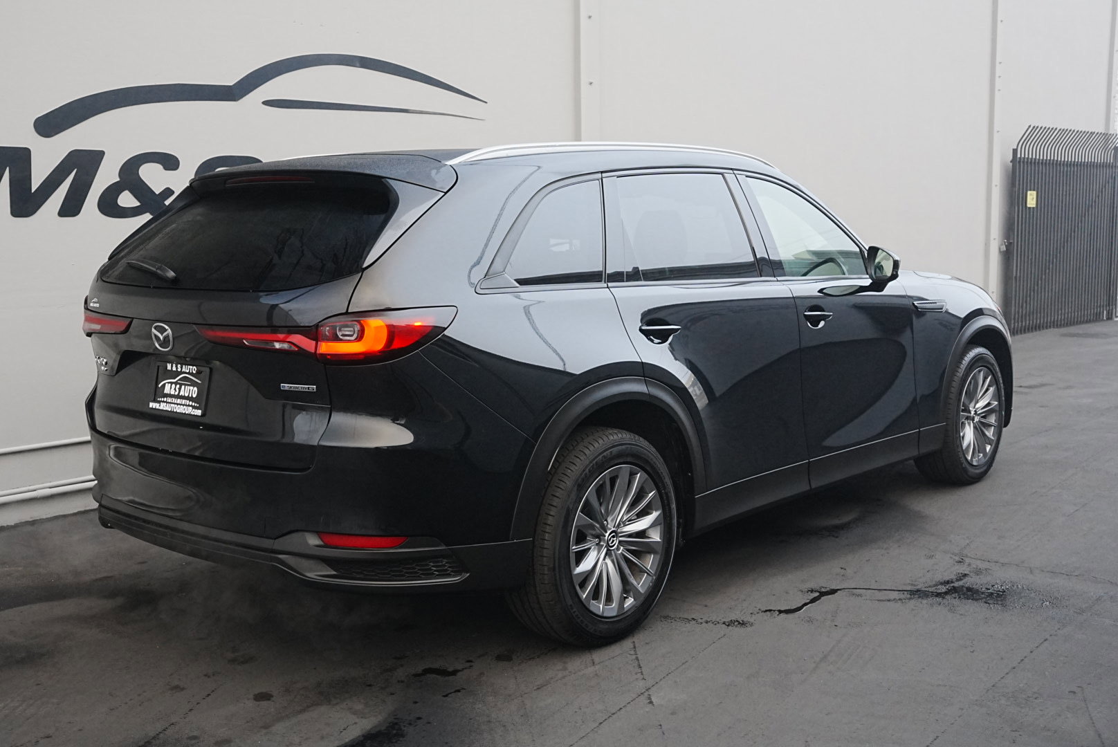 Used 2024 MAZDA CX-90 3.3 Turbo w/ Preferred Plus image 4