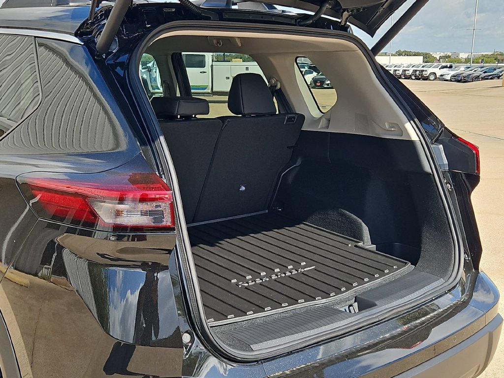 New 2026 Nissan Rogue SV AWD/4WD image 27