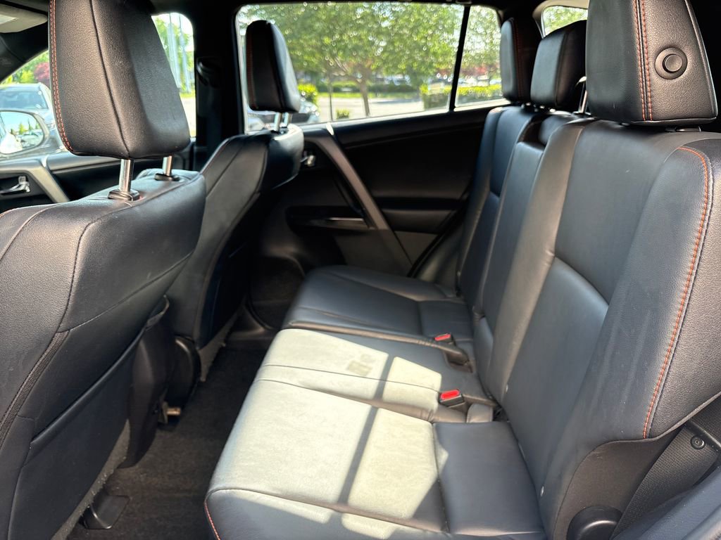 Used 2017 Toyota RAV4 SE w/ Advanced Technology Package AWD/4WD image 23