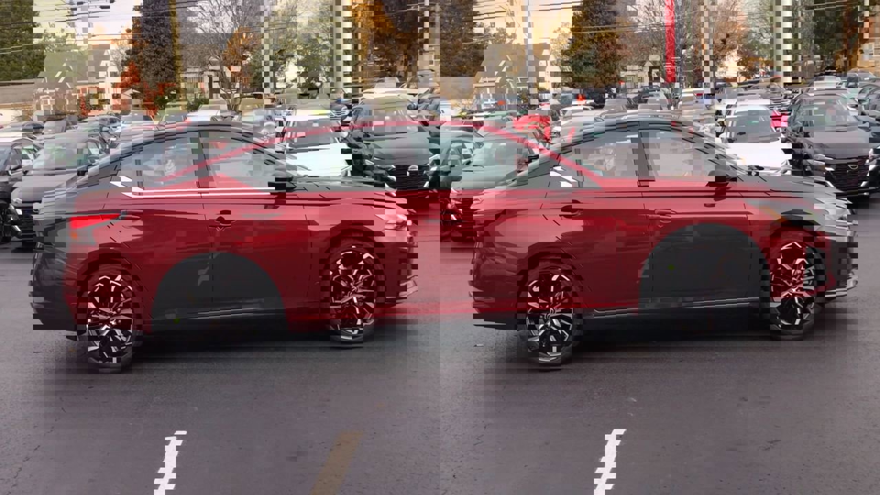 New 2025 Nissan Altima 2.5 SR w/ SR Premium Package image 9