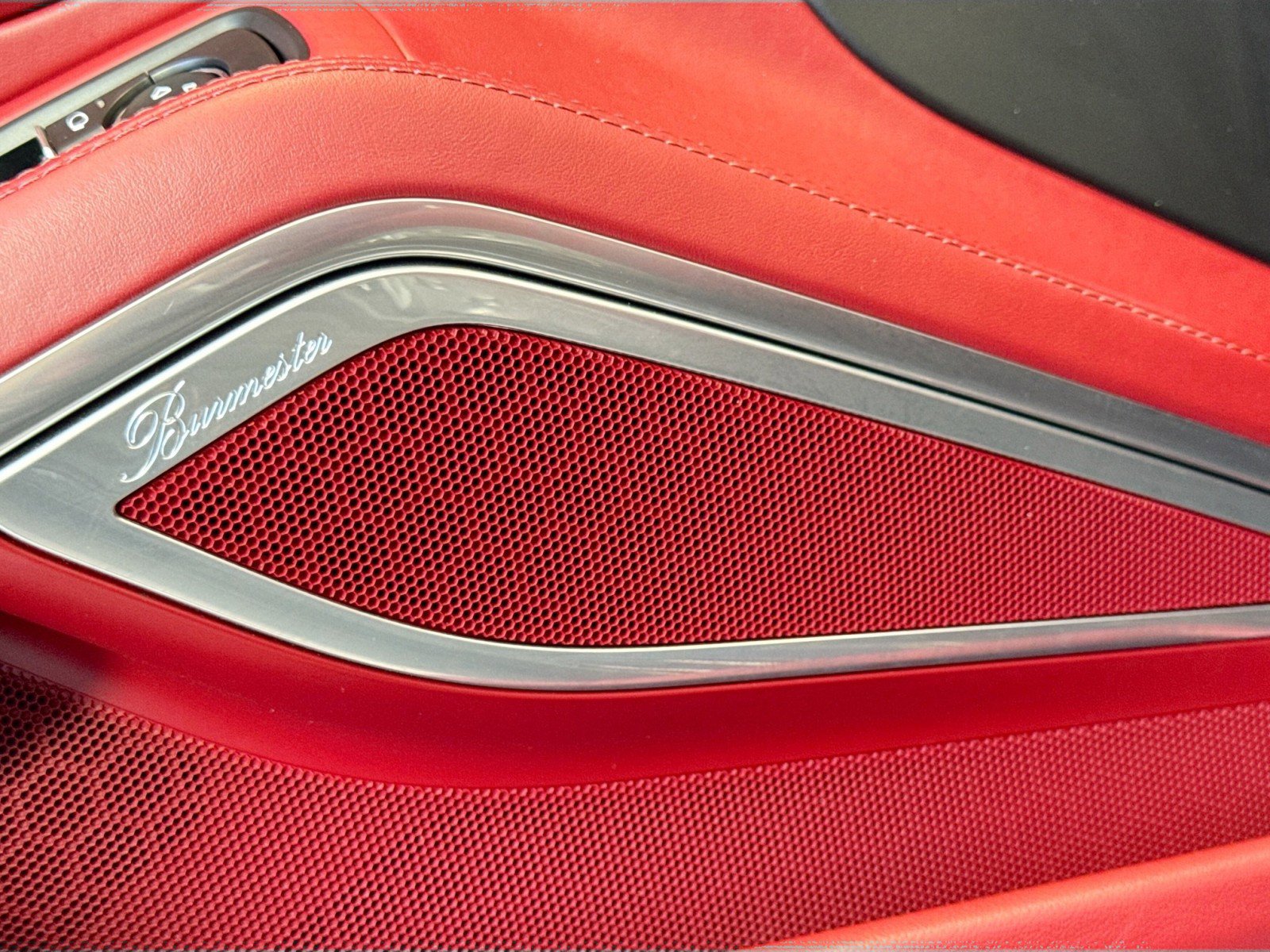 Certified 2018 Porsche 911 Turbo S image 12