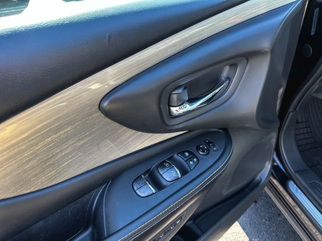 Used 2017 Nissan Murano SL w/ SL Technology Package AWD/4WD image 15
