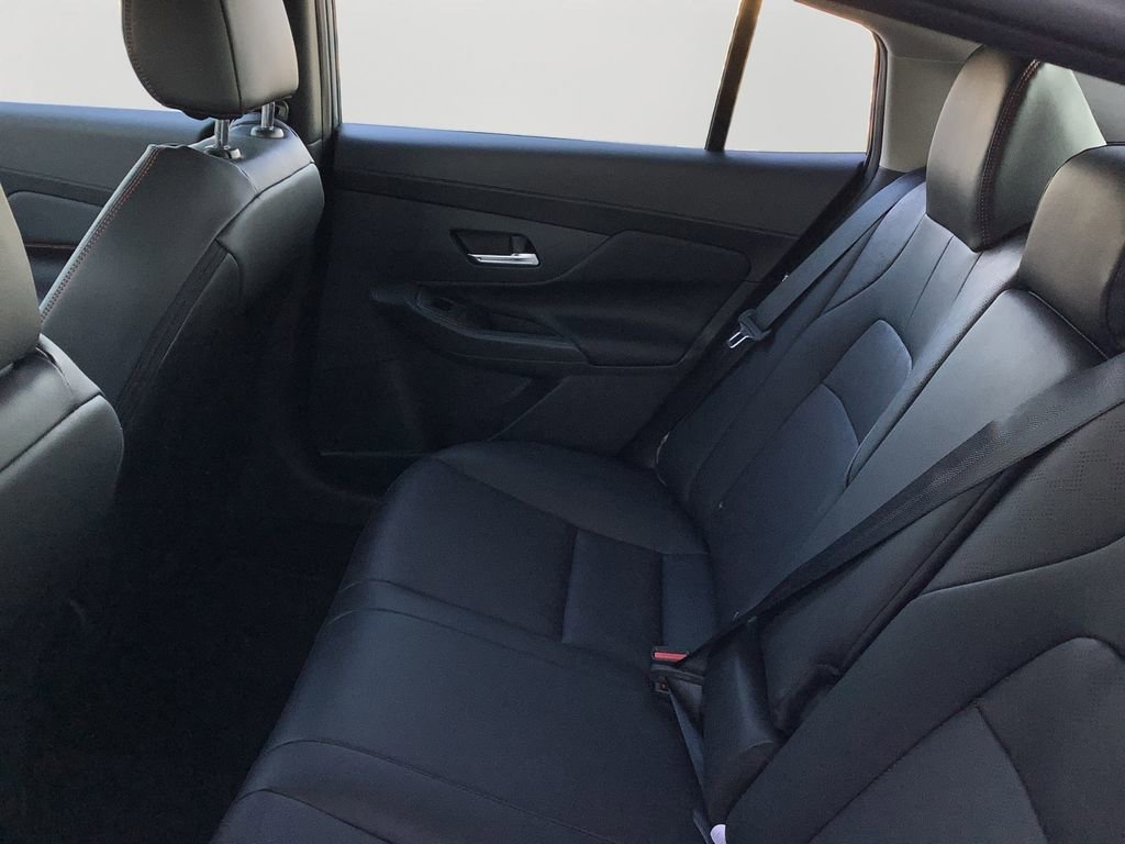 New 2026 Nissan Sentra SR w/ SR Premium Package FWD image 15