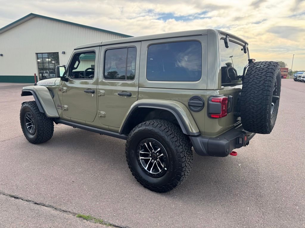 Used 2026 Jeep Wrangler Unlimited Rubicon AWD/4WD image 10