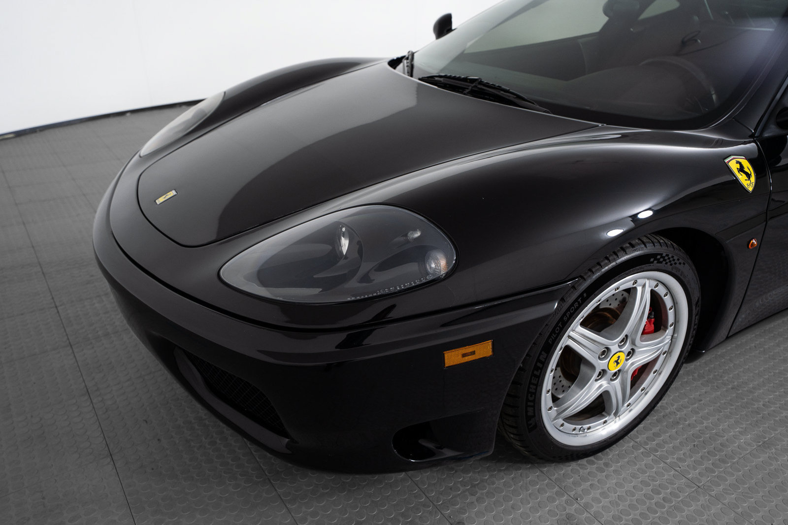Used 2004 Ferrari 360 Modena RWD image 10