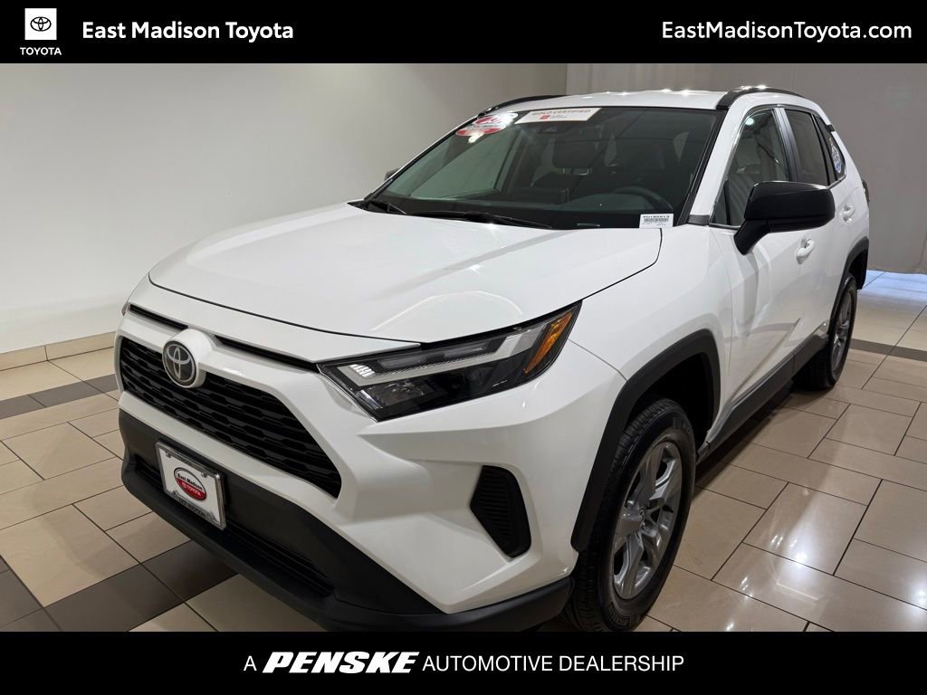 Certified 2025 Toyota RAV4 LE image 1