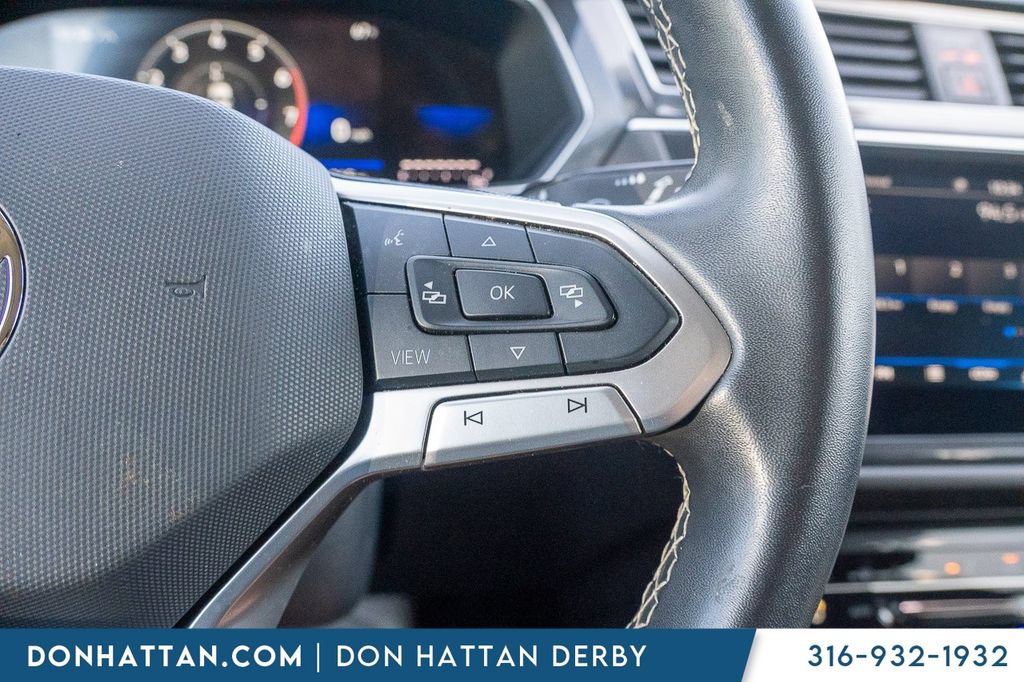 Used 2024 Volkswagen Tiguan SE AWD/4WD image 13