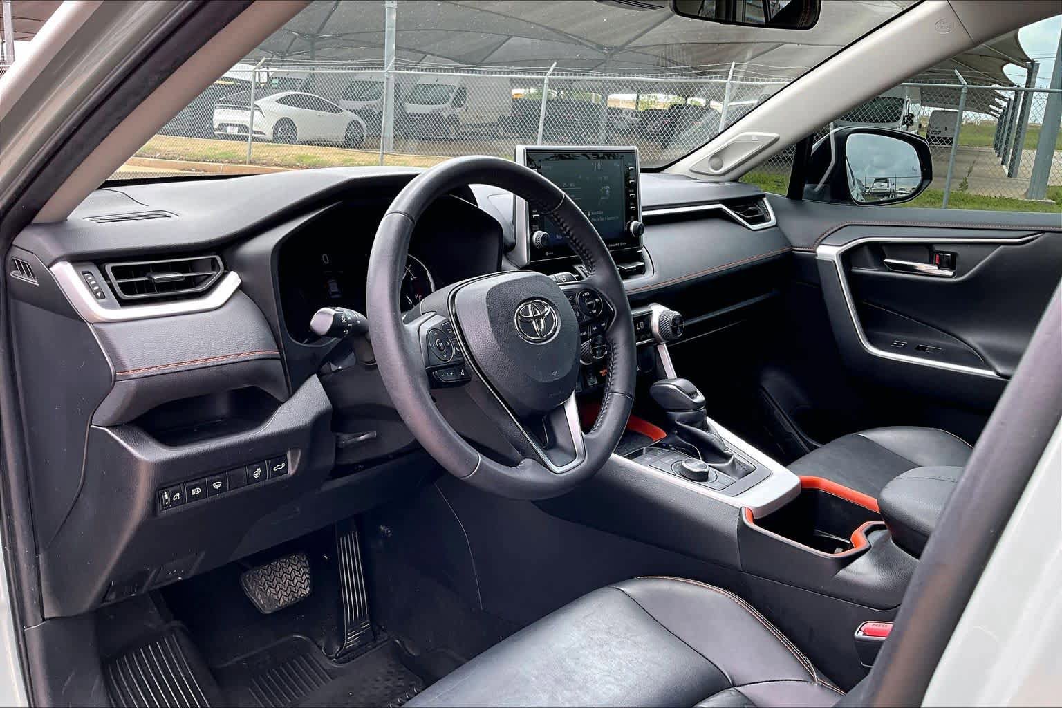 Used 2022 Toyota RAV4 Adventure w/ Convenience Package image 17