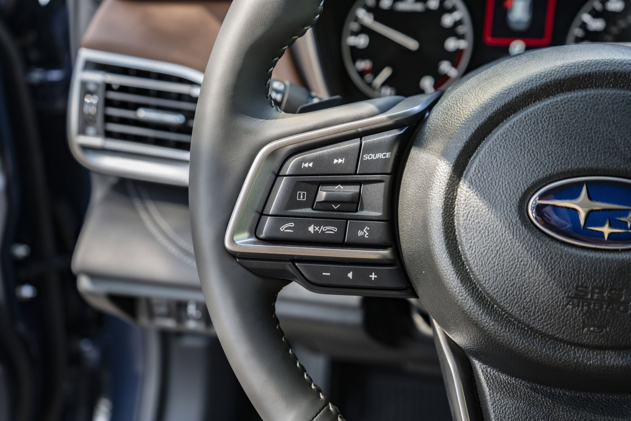 New 2025 Subaru Outback Touring XT image 16