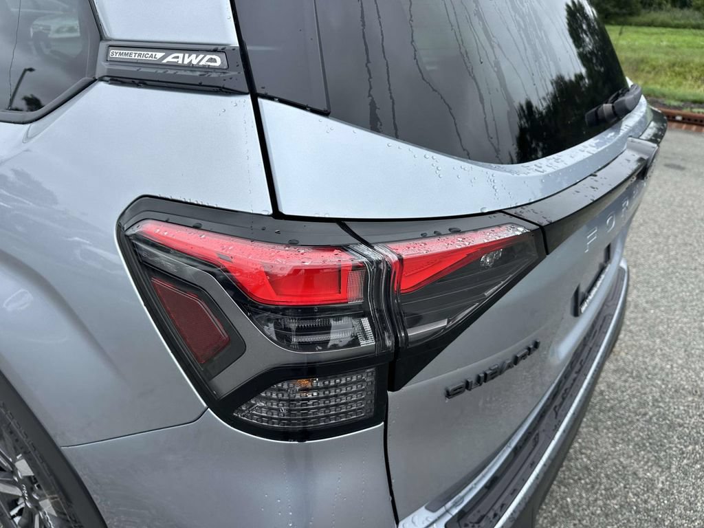 New 2026 Subaru Forester Touring AWD/4WD image 8