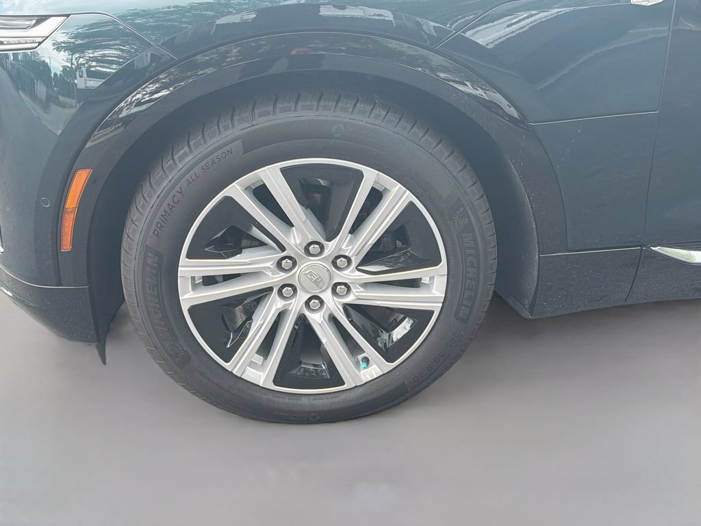 Certified 2024 Cadillac Lyriq Tech w/ Driver Assist Package RWD image 35