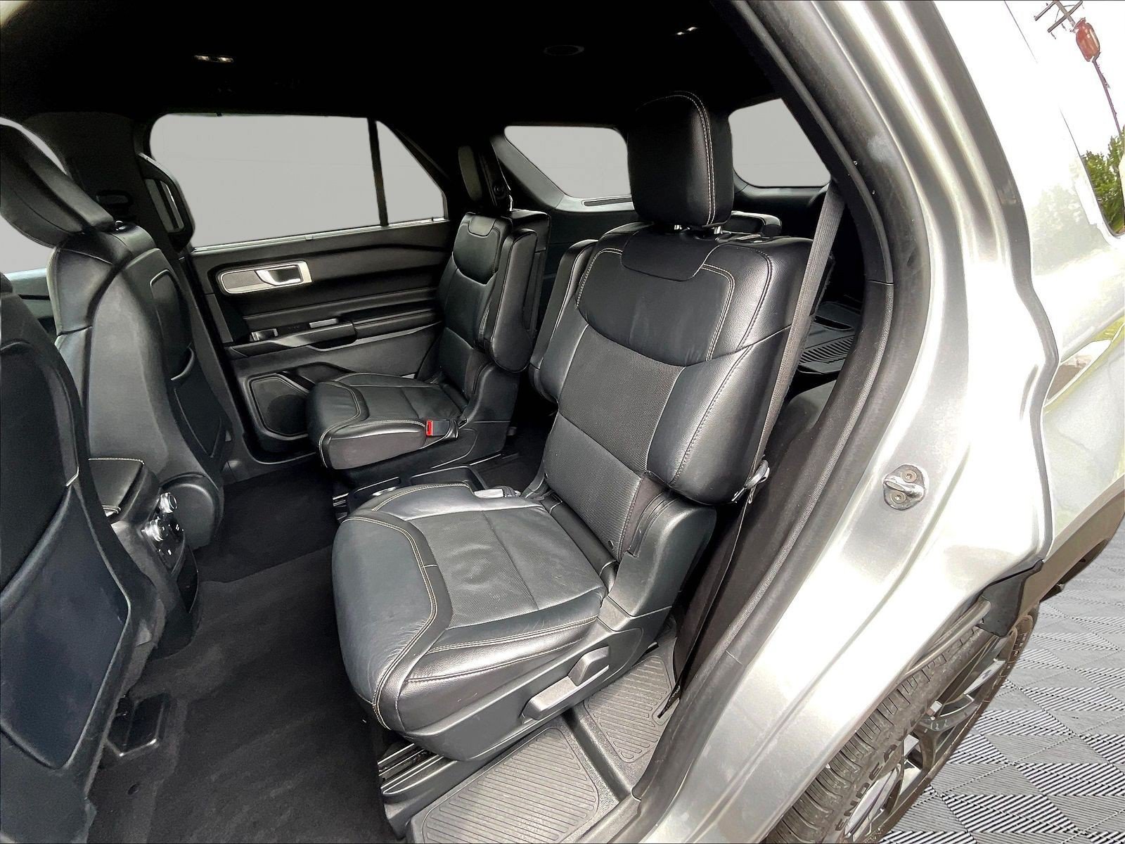 Used 2020 Ford Explorer ST AWD/4WD image 21