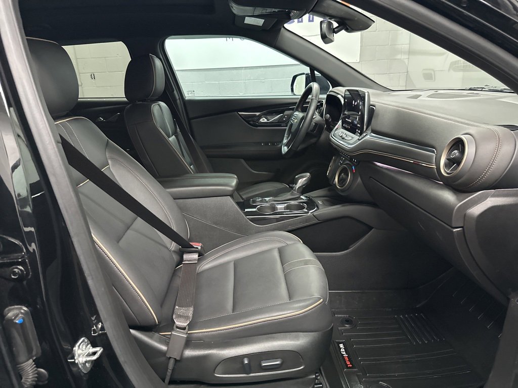 Used 2024 Chevrolet Blazer Premier w/ Enhanced Convenience Package image 18