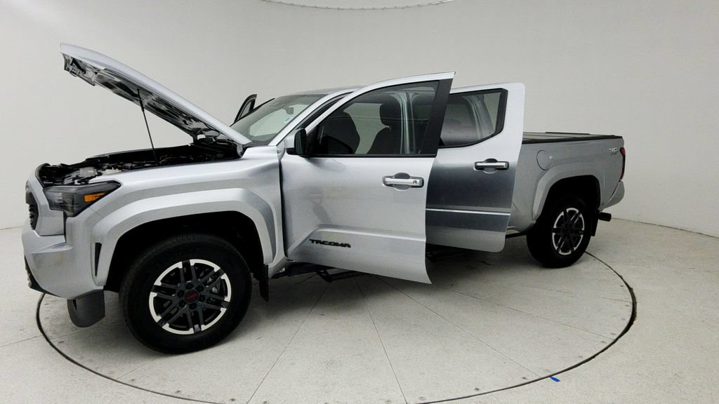 Used 2024 Toyota Tacoma TRD Sport RWD image 11