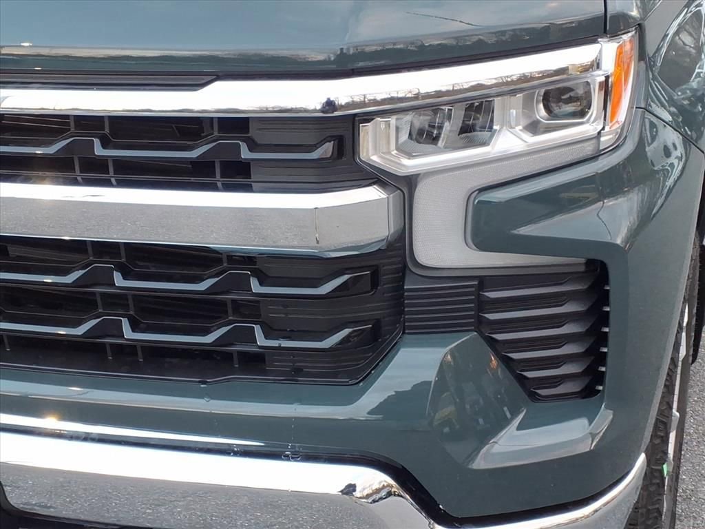 New 2026 Chevrolet Silverado 1500 LT image 8