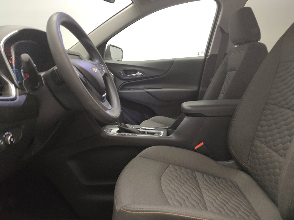 Used 2021 Chevrolet Equinox LT AWD/4WD image 17
