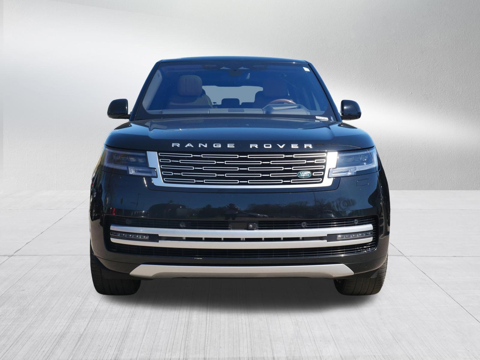 Certified 2023 Land Rover Range Rover Long Wheelbase Autobiography AWD/4WD image 8