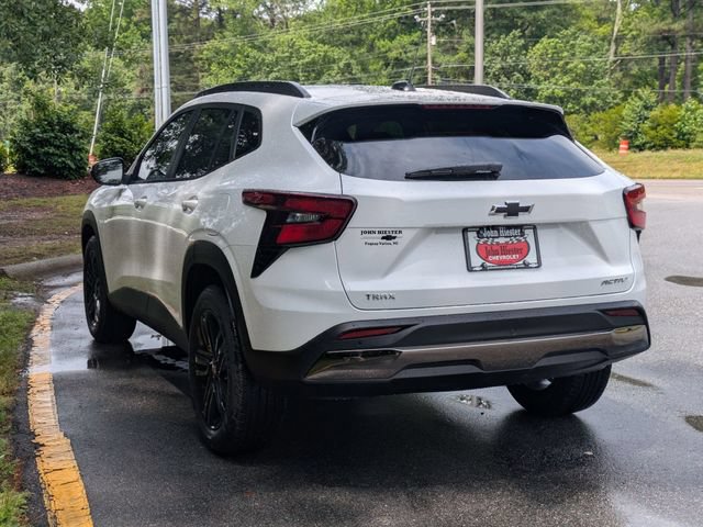 New 2026 Chevrolet Trax ACTIV w/ Sunroof Package FWD image 4