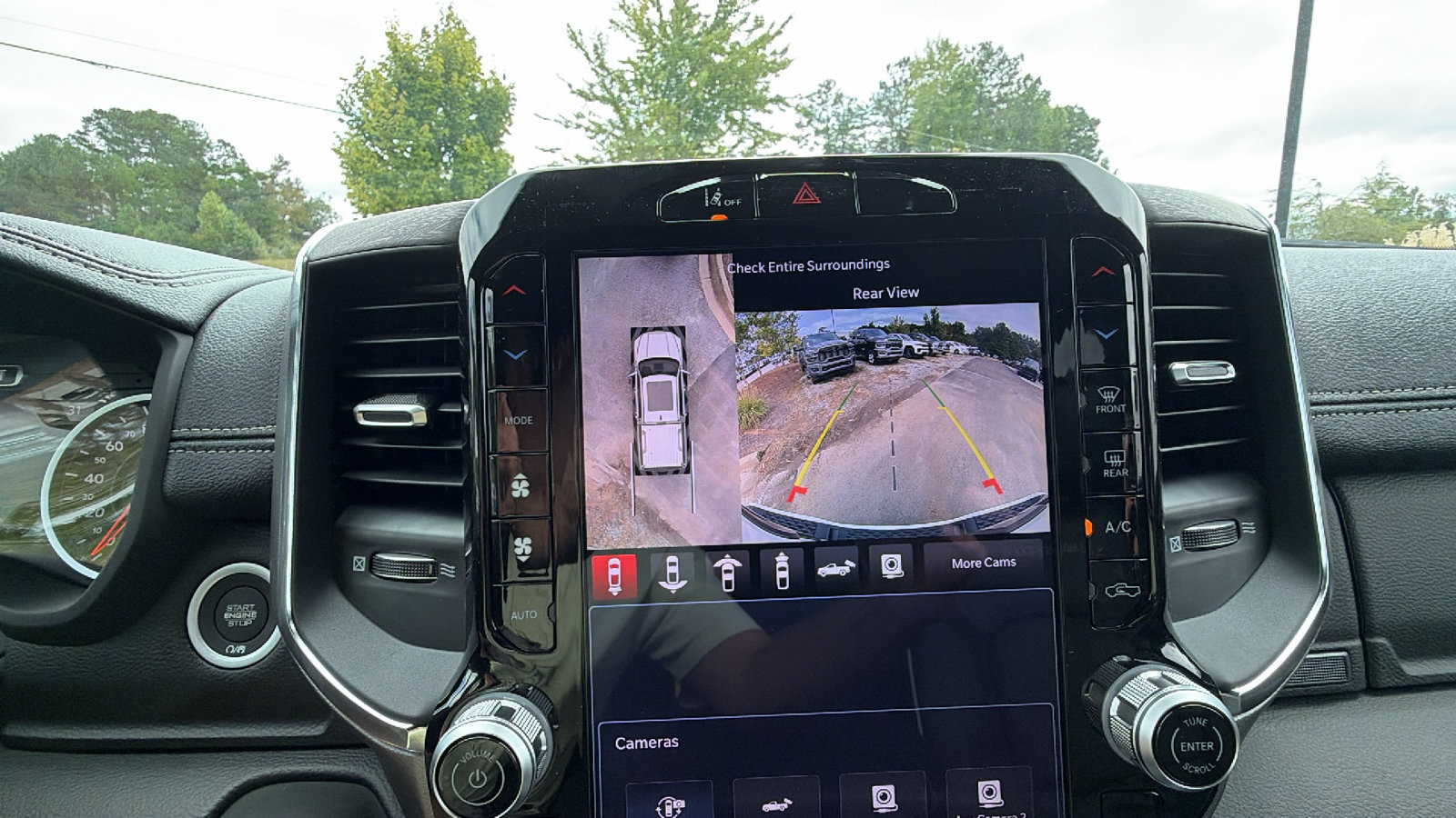 New 2027 RAM 1500 Laramie AWD/4WD image 28