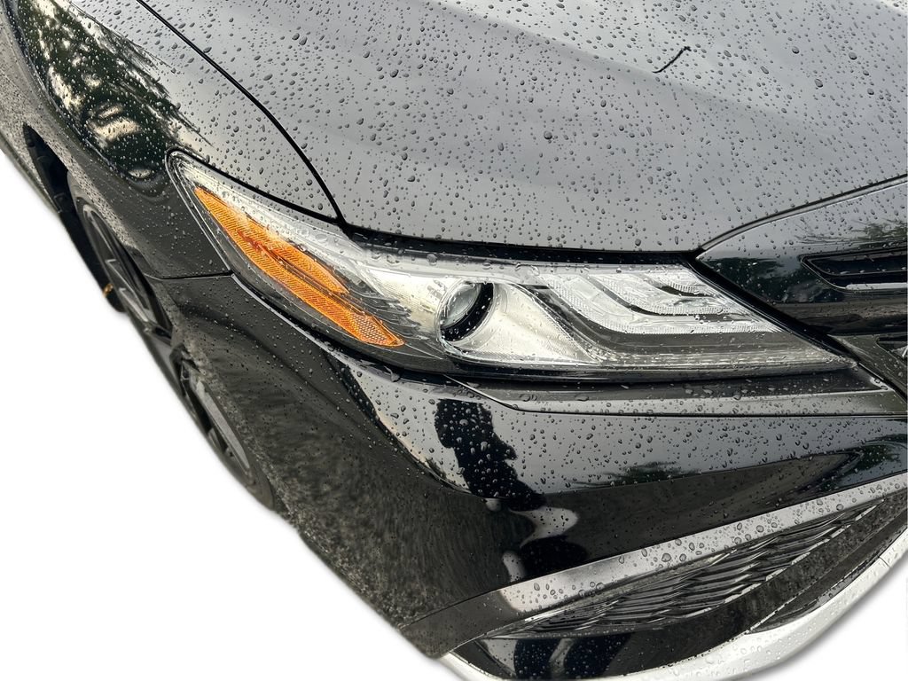 Used 2021 Toyota Camry XSE w/ Cold Weather Package FWD image 33