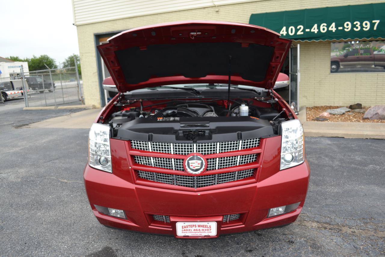 Used 2014 Cadillac Escalade Premium AWD/4WD image 57