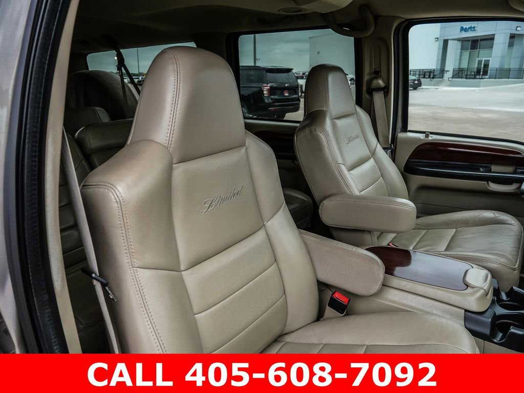 Used 2005 Ford Excursion Limited RWD image 16