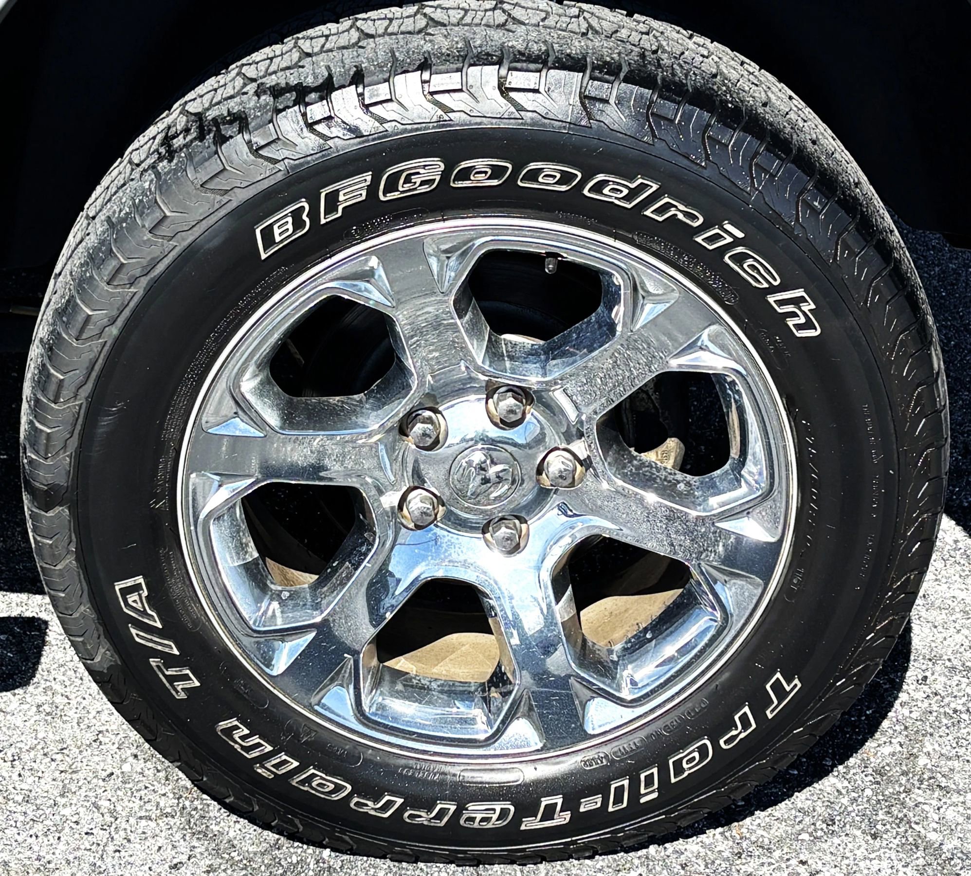 Used 2018 RAM 1500 Laramie w/ Convenience Group image 8