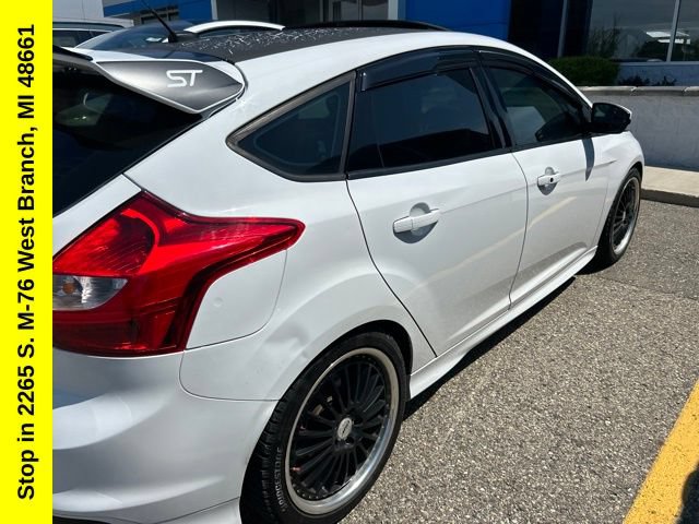 Used 2014 Ford Focus ST w/ Equipment Group 201A FWD image 10