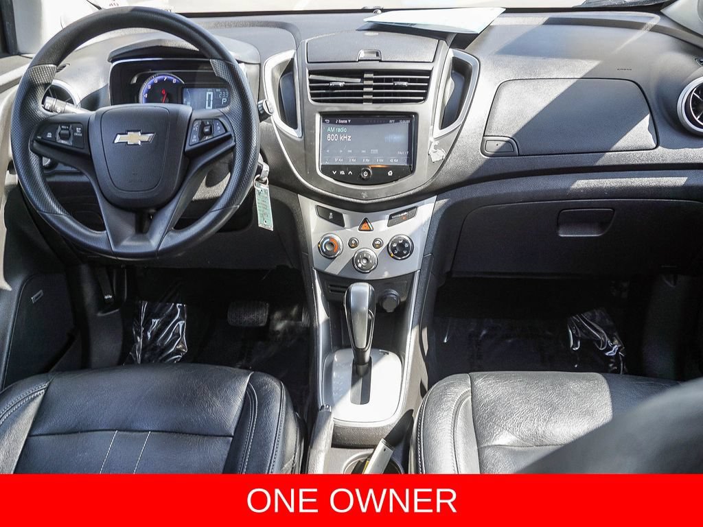Used 2016 Chevrolet Trax LT w/ LT Sun and Sound Package FWD image 14