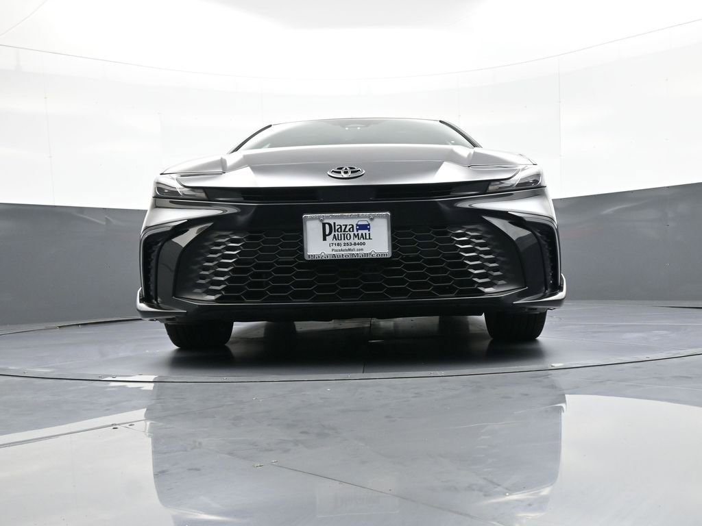 Used 2025 Toyota Camry SE w/ Convenience Package FWD image 27