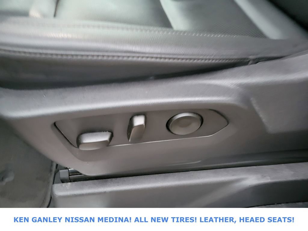 Used 2025 GMC Sierra 1500 SLT image 39