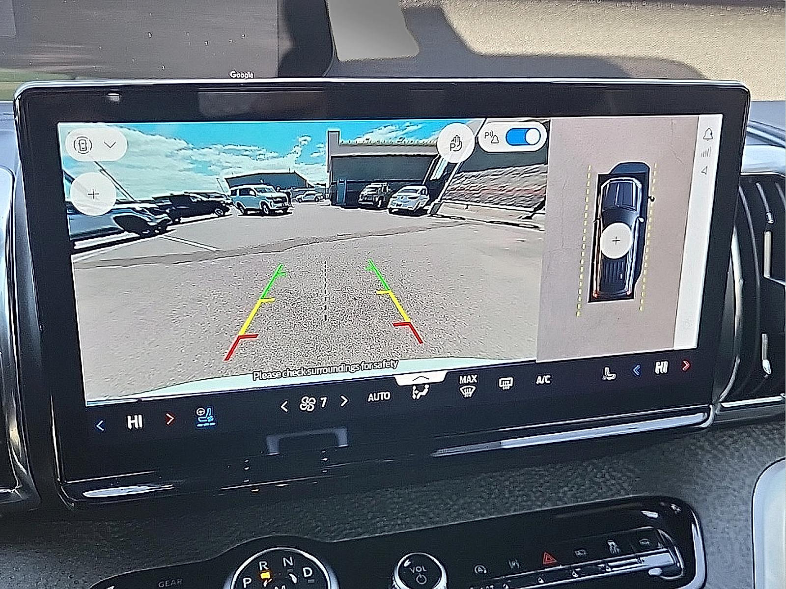Used 2025 Ford Expedition Tremor AWD/4WD image 28