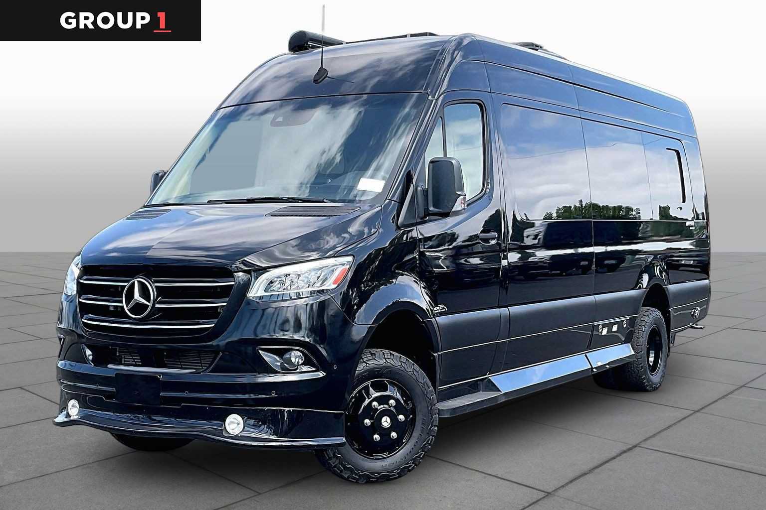 Used 2019 Mercedes-Benz Sprinter 4x4 170 image 1