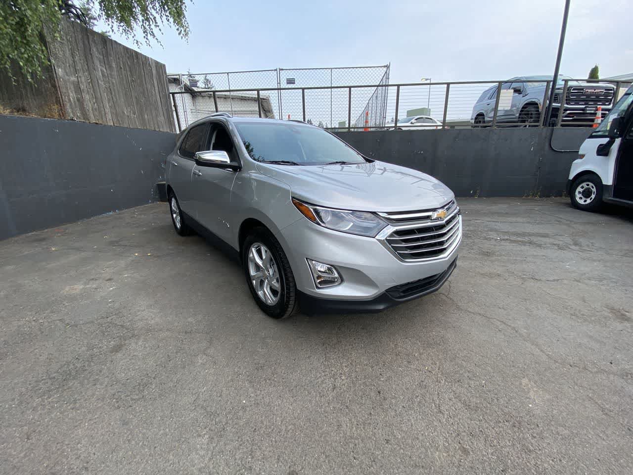 Used 2021 Chevrolet Equinox Premier FWD image 8