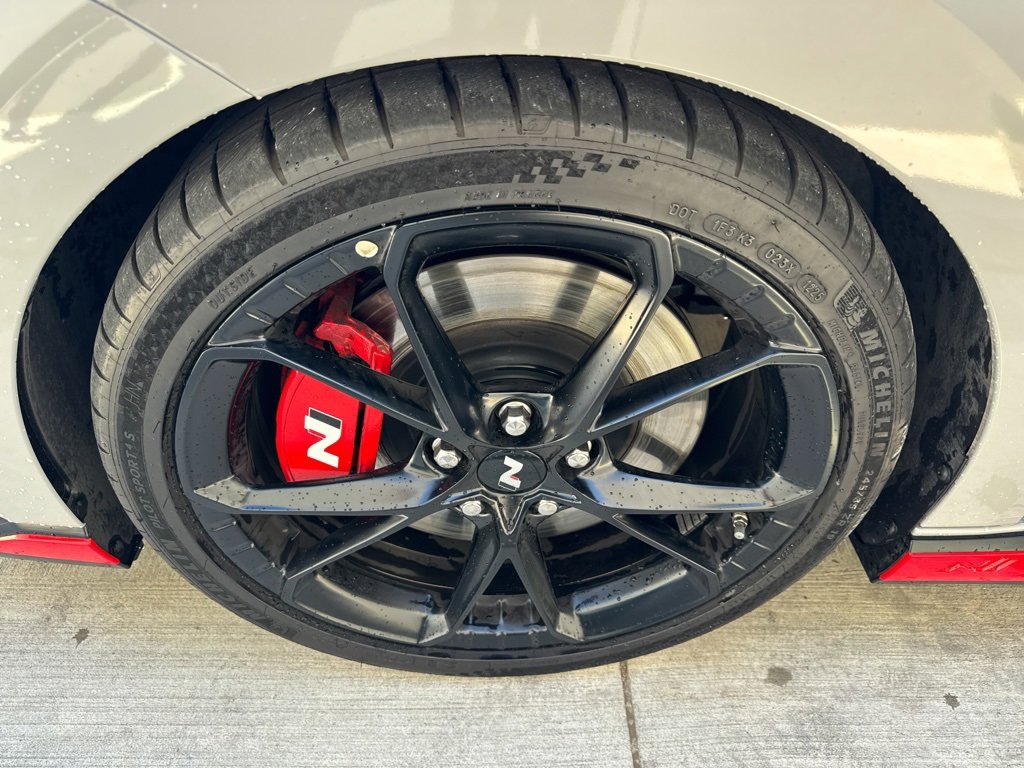 New 2025 Hyundai Elantra N image 22