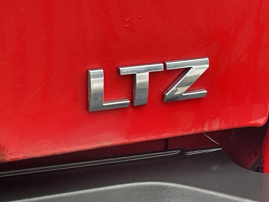 Certified 2013 Chevrolet Silverado 2500 LTZ w/ LTZ Plus Package image 23