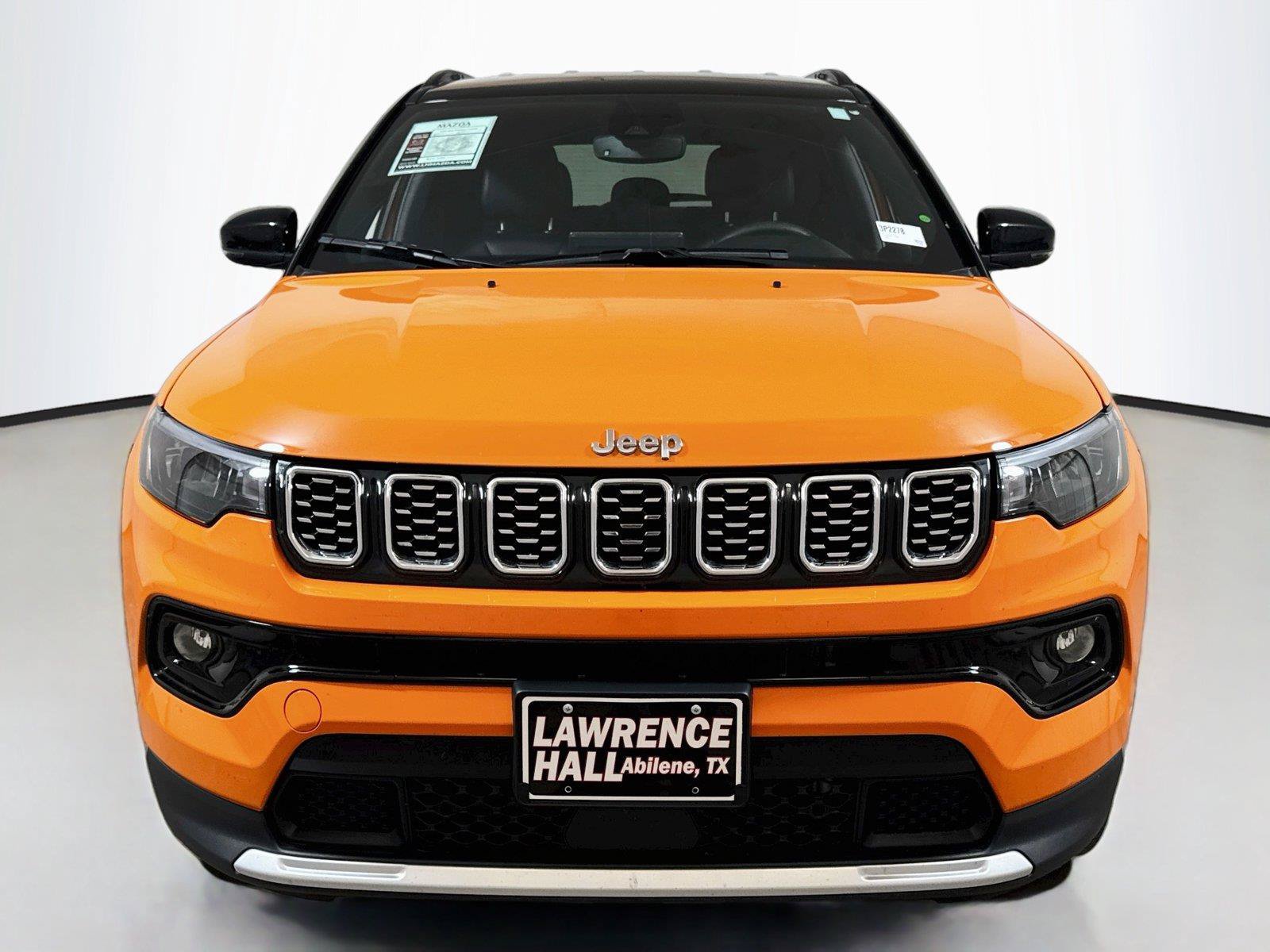 Used 2026 Jeep Compass Limited AWD/4WD image 2