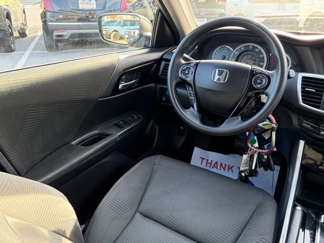 Used 2017 Honda Accord LX image 26