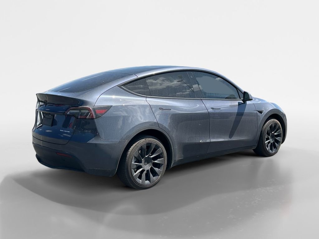 Used 2023 Tesla Model Y Long Range AWD/4WD image 5