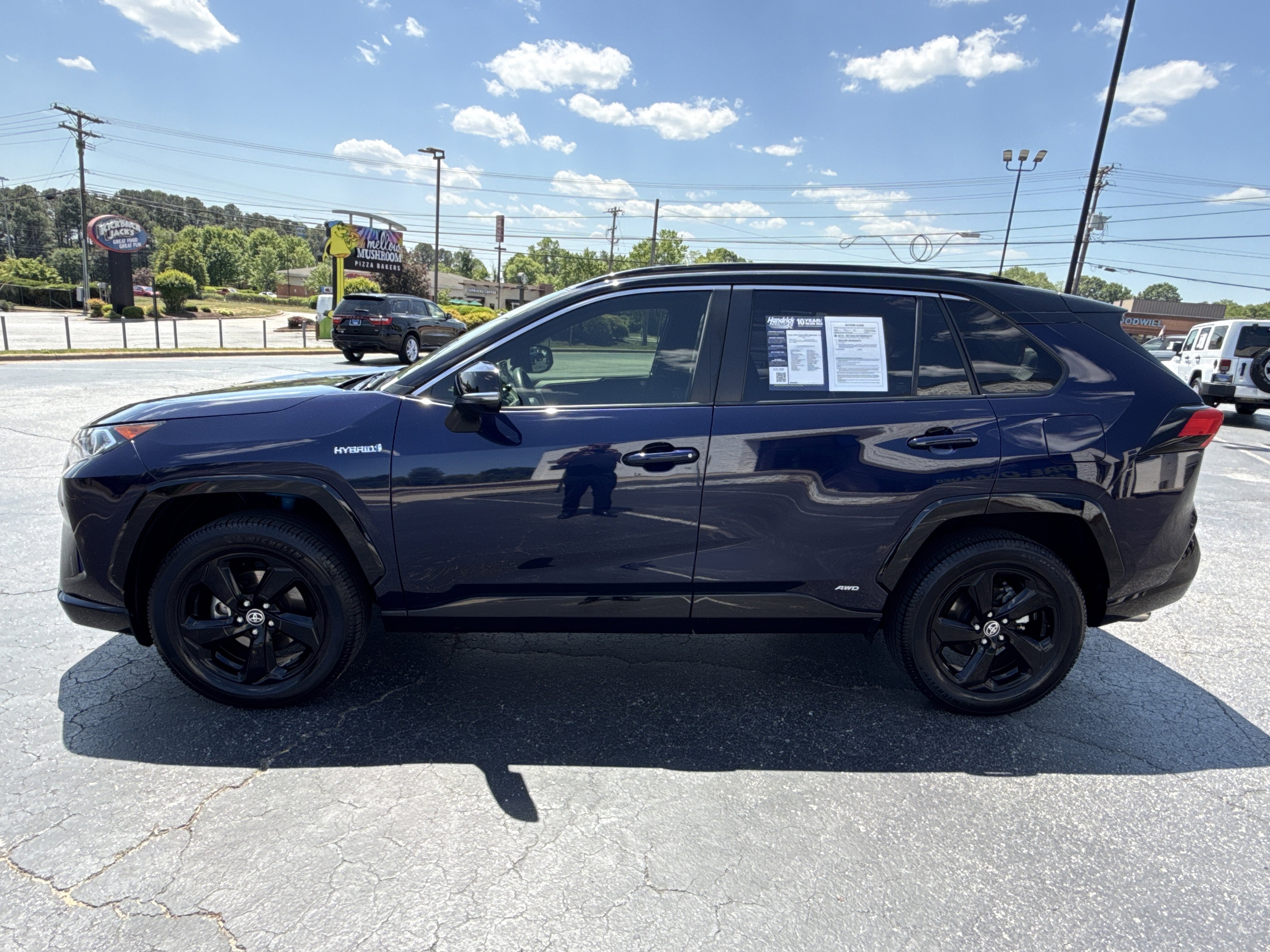 Used 2020 Toyota RAV4 XSE AWD/4WD image 7