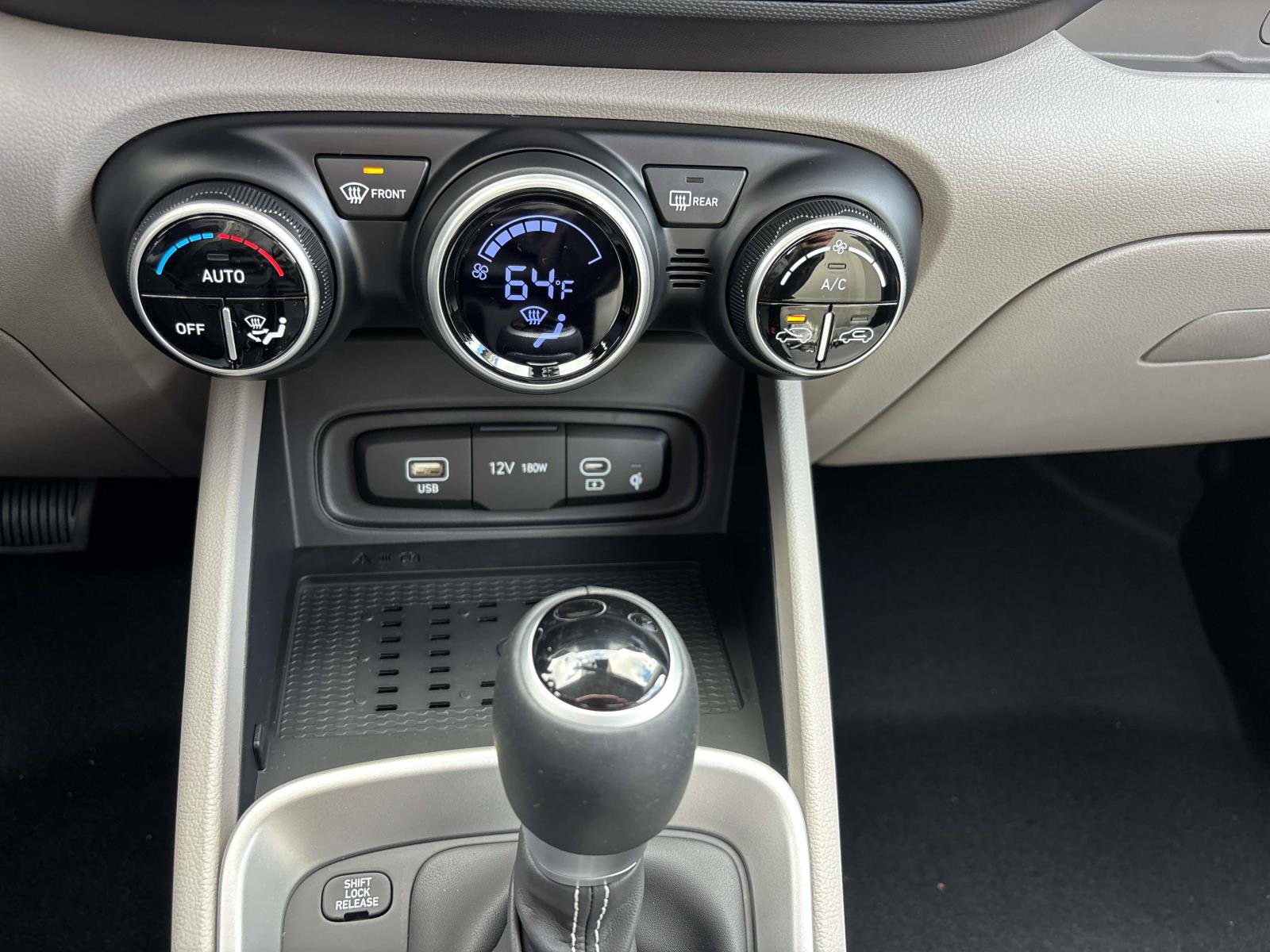 New 2026 Hyundai Venue SEL image 12