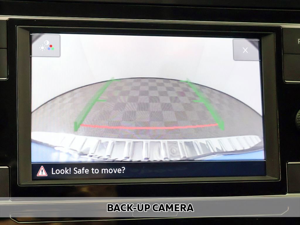 Used 2023 Volkswagen Tiguan S image 4