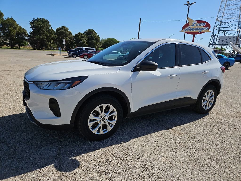 Used 2024 Ford Escape Active FWD image 5