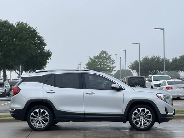 Used 2020 GMC Terrain SLT w/ Preferred Package FWD image 3