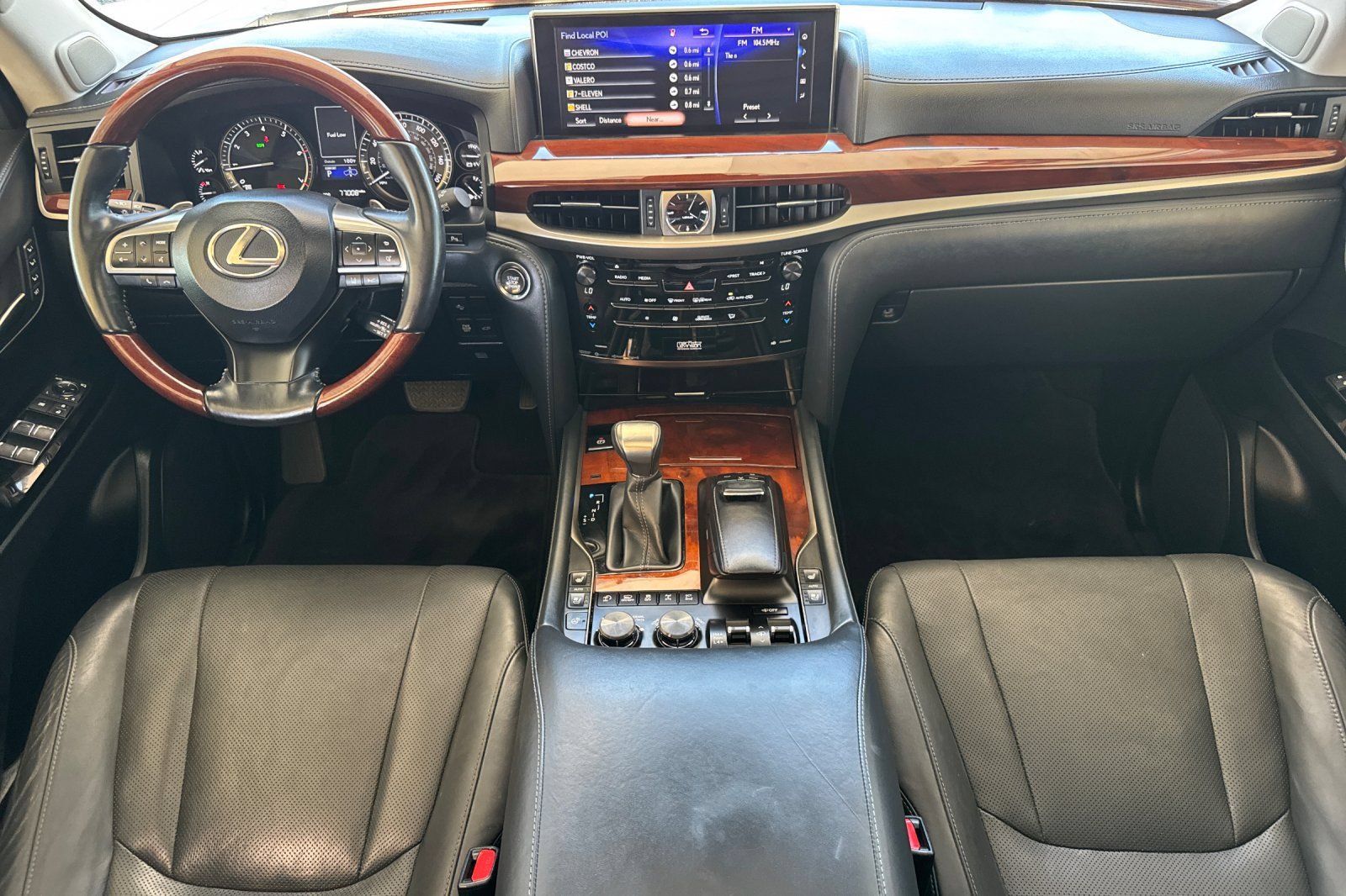 Used 2019 Lexus LX 570 4WD image 13