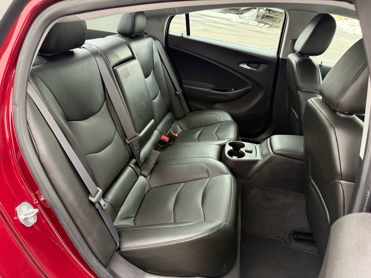 Used 2017 Chevrolet Volt LT w/ Comfort Package image 15