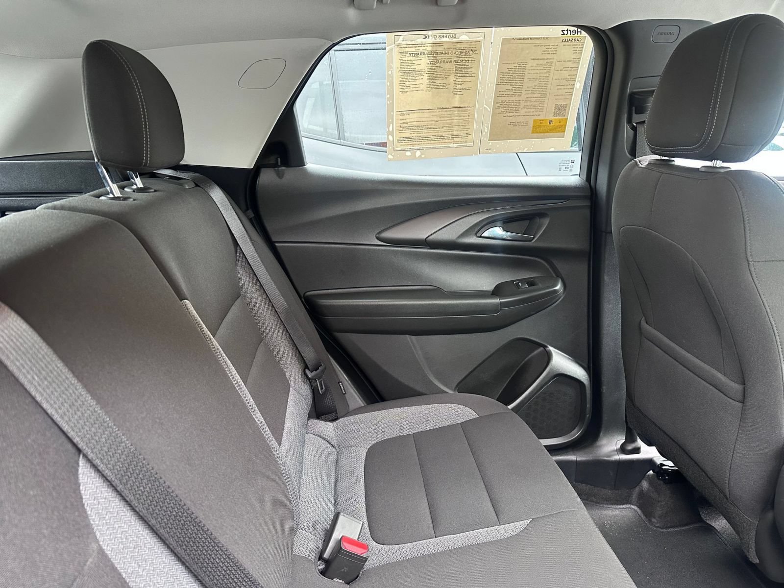 Used 2025 Chevrolet TrailBlazer LT FWD image 24