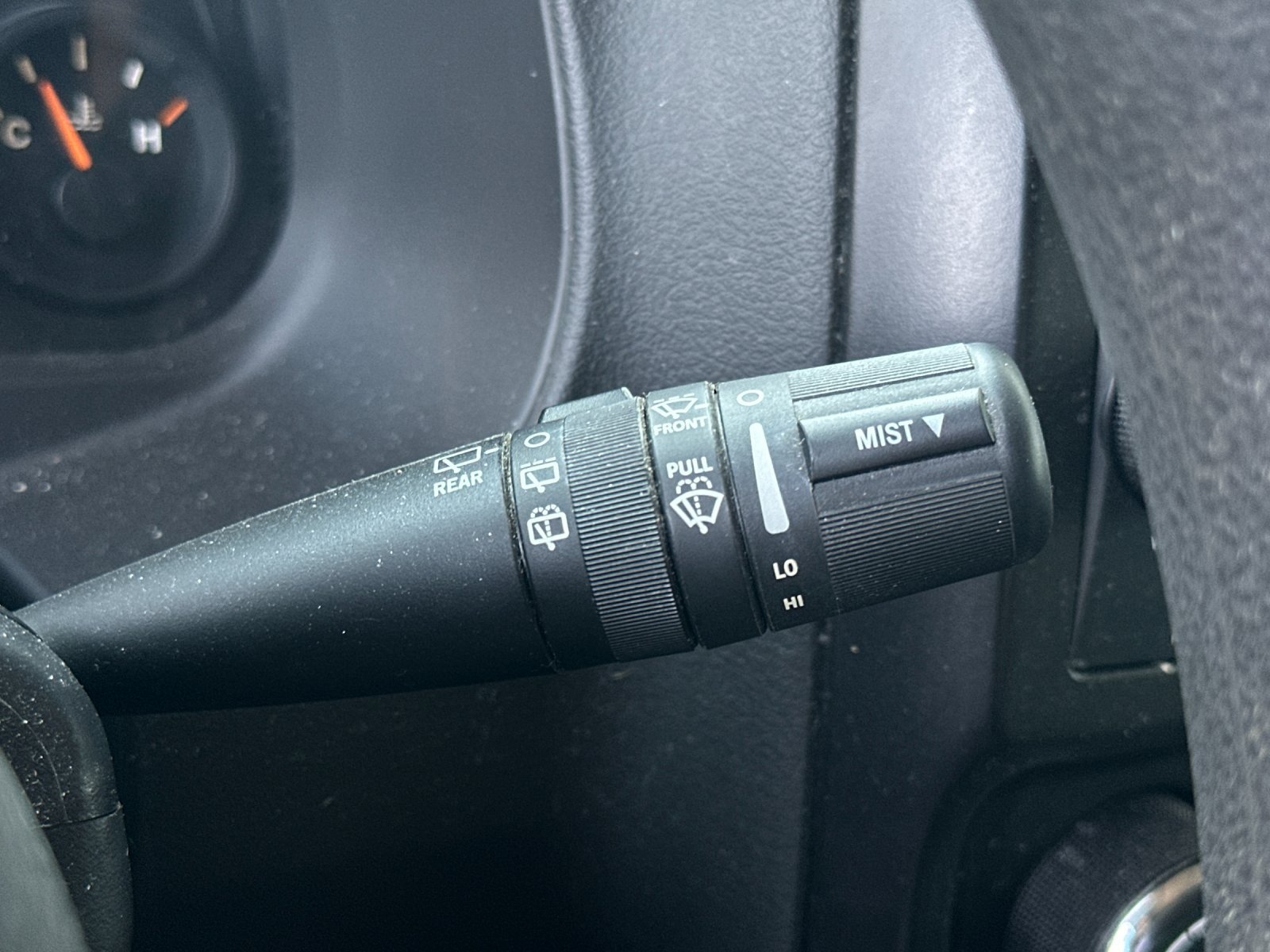 Used 2015 Jeep Patriot Sport FWD image 20
