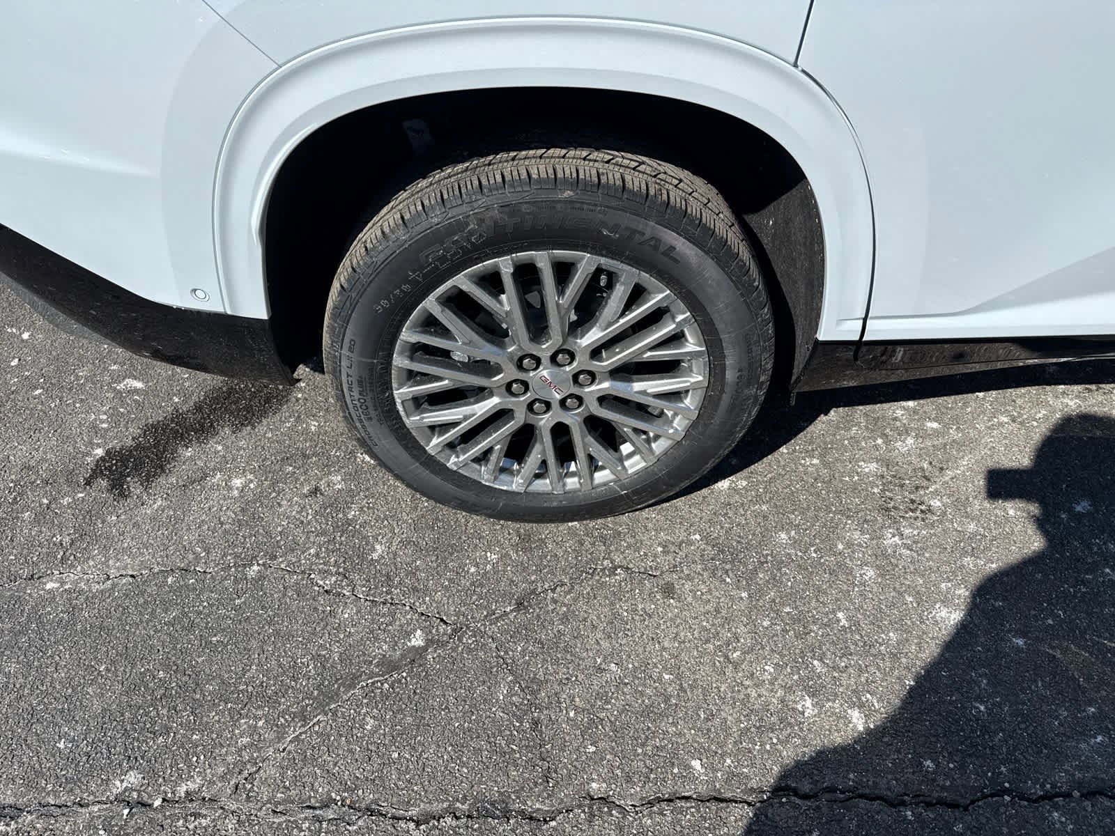 New 2026 GMC Acadia Denali w/ Super Cruise Package image 9