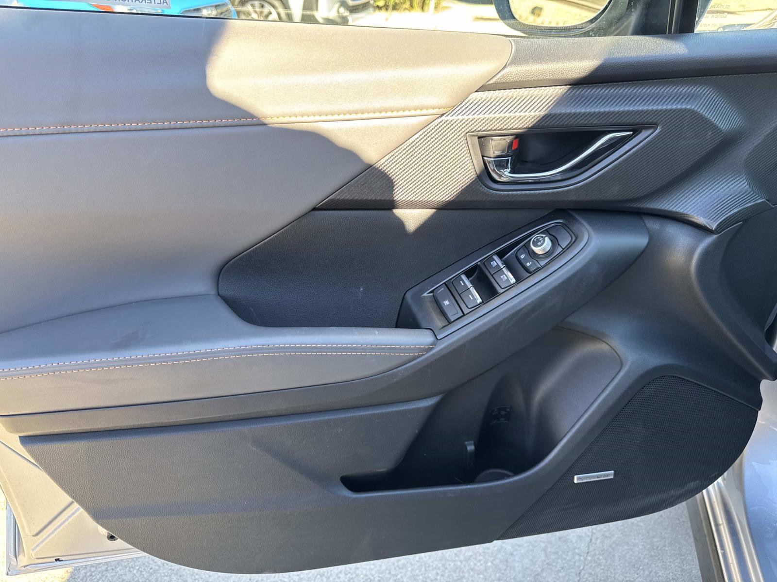 Certified 2025 Subaru Crosstrek 2.5i Limited w/ Crosstrek Mirror Package image 17